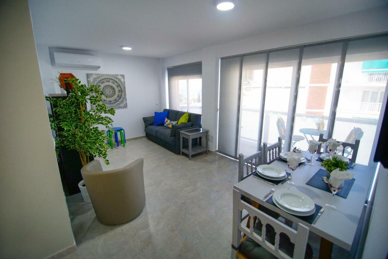 Vella Rosa 2 Apartman Torre Del Mar Kültér fotó