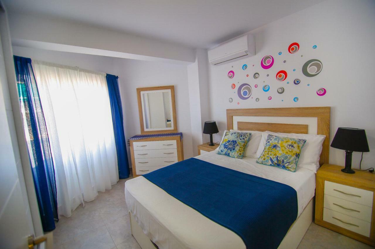 Vella Rosa 2 Apartman Torre Del Mar Kültér fotó